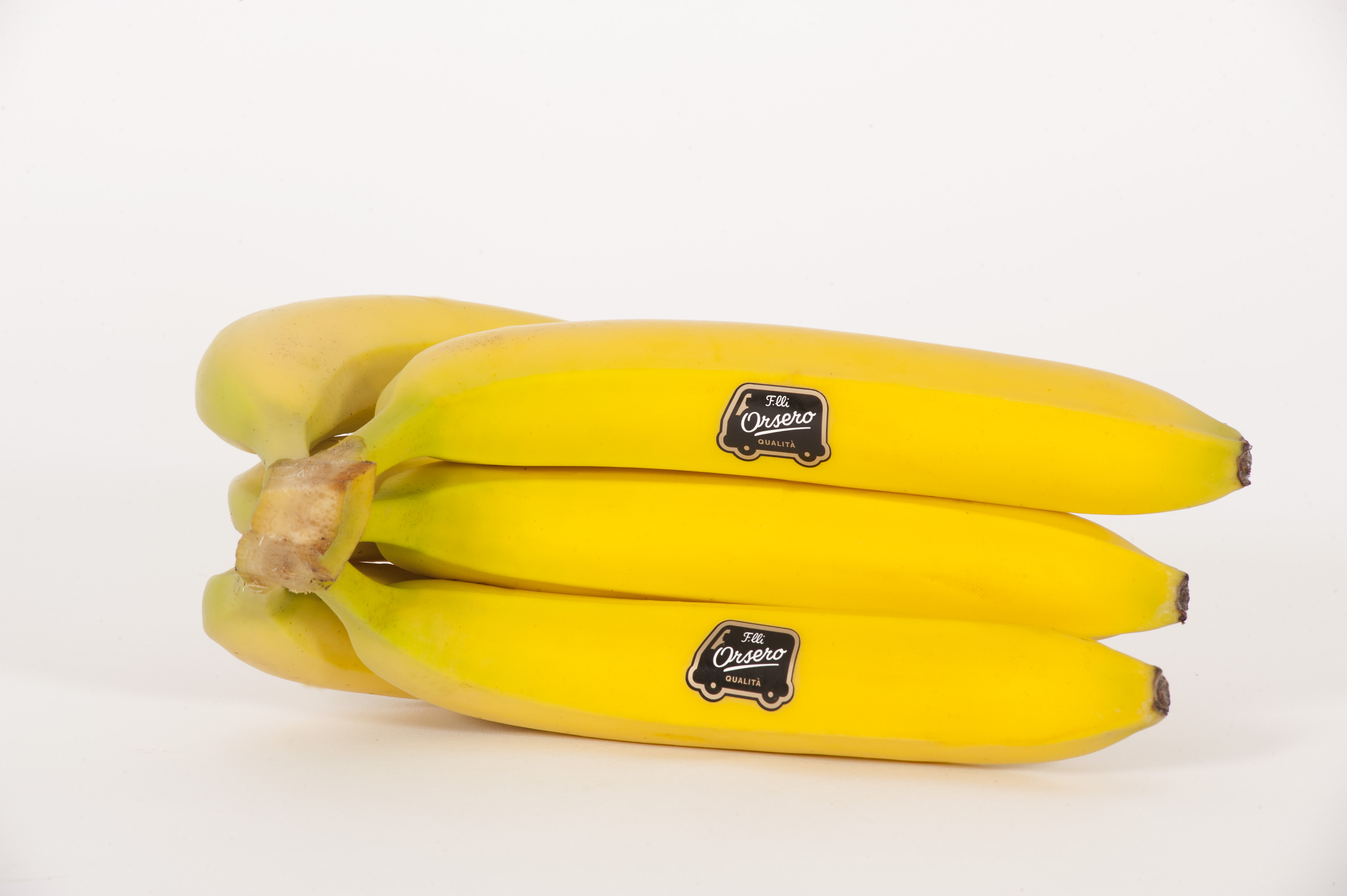 Ecco cosa succede mangiando 3 banane al giorno: i 5 benefici per il tuo corpo